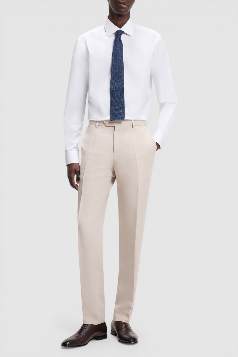 תמונת כל הלוק של חולצה מכופתרת בוס X דיוויד באקהם